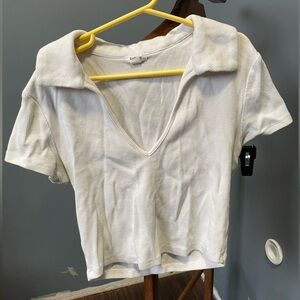 garage collared V-neck, crop top